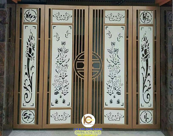 cửa cổng sắt cnc 4 cánh